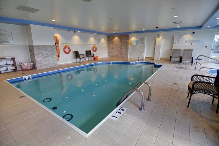 Pool 20 of 34